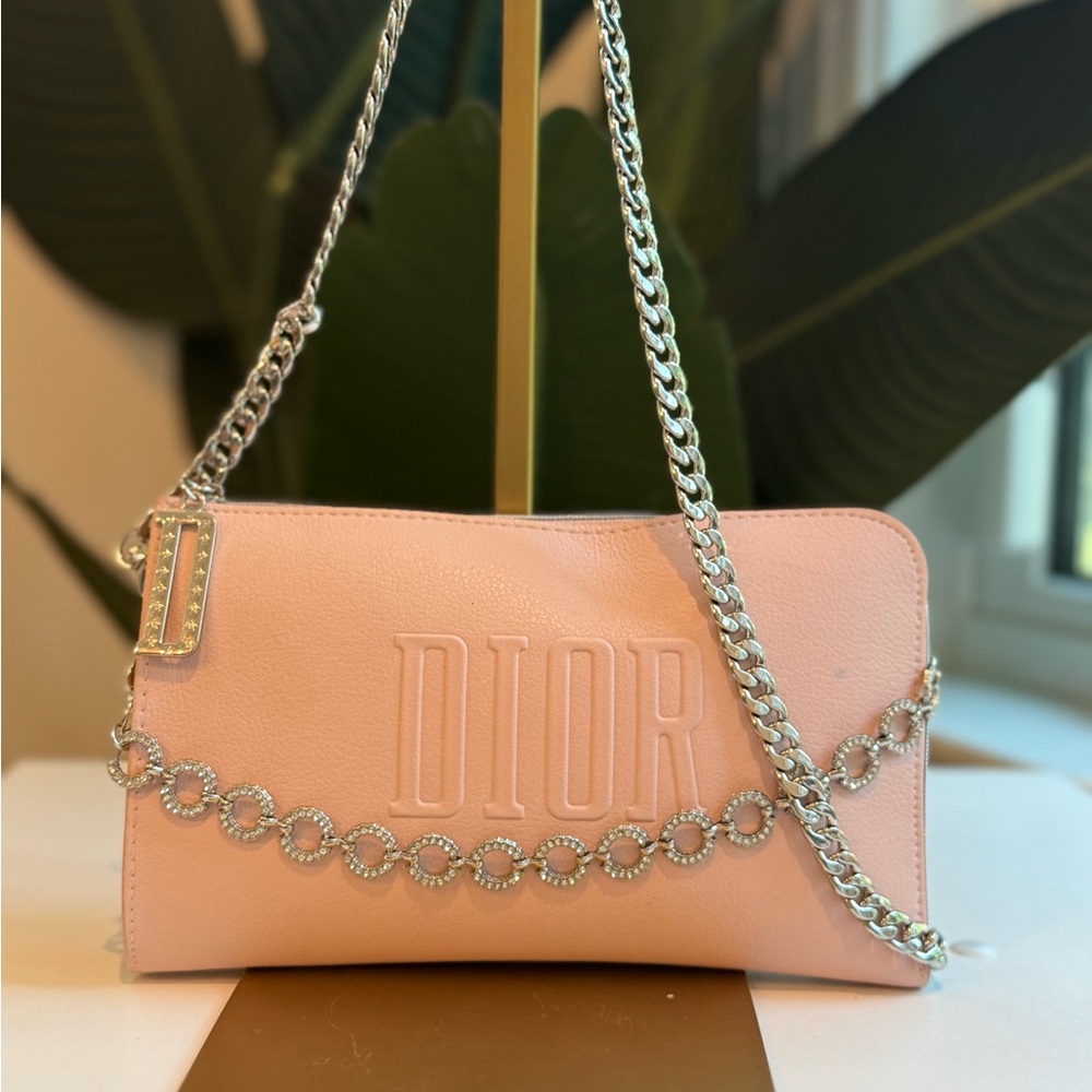 Dior - Picture 4 of 10